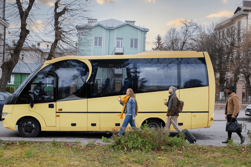 Mini Bus on rent in Varanasi